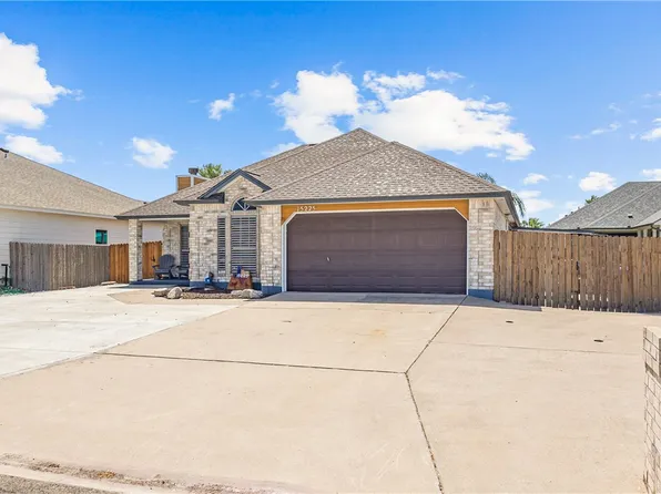 15225 Barataria Dr, Corpus Christi, TX 78418