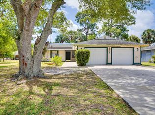 6707 Salerno Rd, Fort Pierce, FL 34951