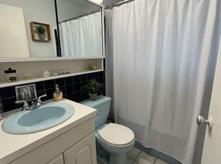 2 Village Pass, Levittown, PA 19054