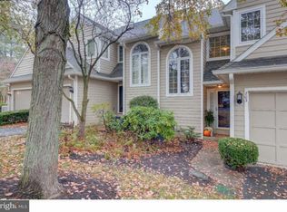 203 E Village Ln, Chadds Ford, PA 19317