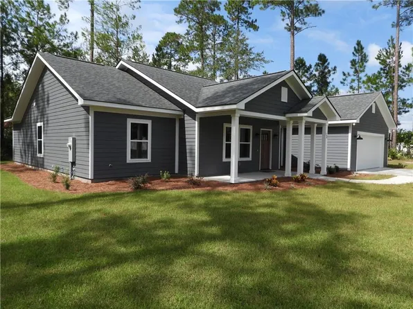 12 Hunters Dr, Brunswick, GA 31525