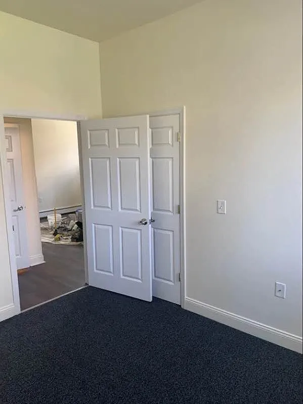2 bed, 800 sqft, $2,050 — Photo 1