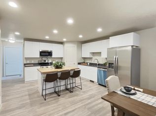 4014 Cliff St, Laramie, WY 82070