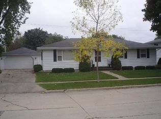 1603 N Eugene St, Appleton, WI 54914