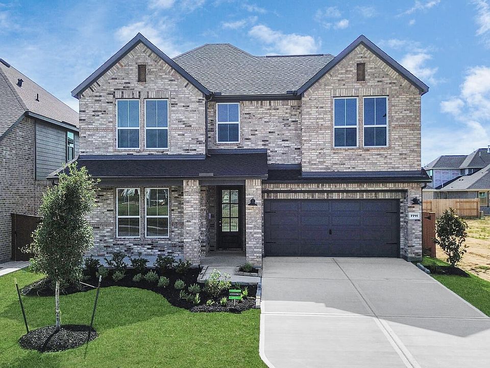 7711 Pale Petunia Trail