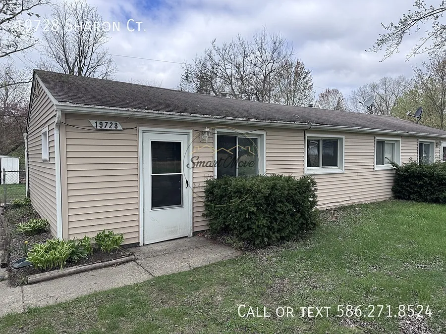 19728 Sharon Ct