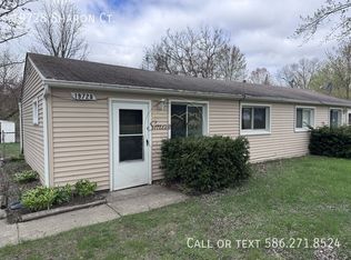19728 Sharon Ct, Belleville, MI 48111