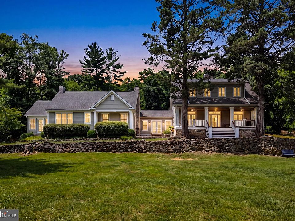 1st image of 12004 Raven Ln