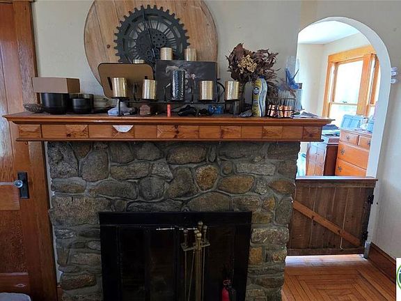 4th image of 285 Berkshire Valley Rd