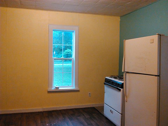 kitchen view (2)