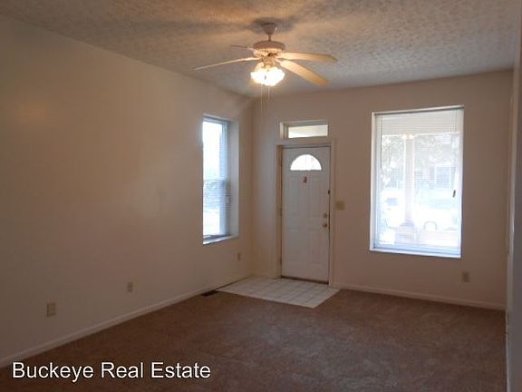 2nd image of 132 E 11th Ave