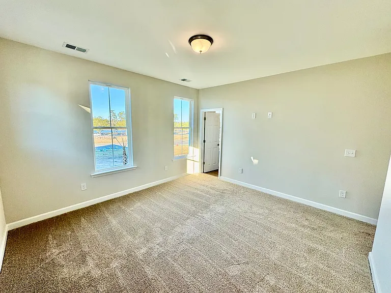 2820 Cook Cir #D — Photo 25