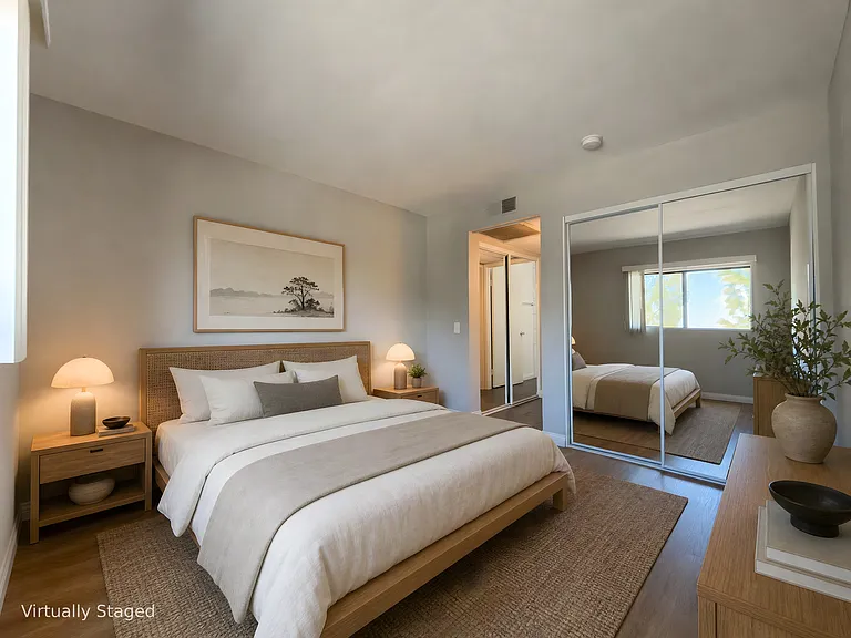 Laurel Canyon Place — Photo 10