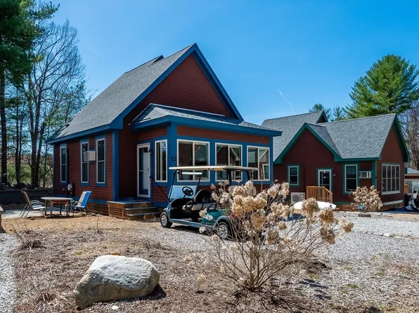 12 Farmhouse Row #12, Westford, MA 01886