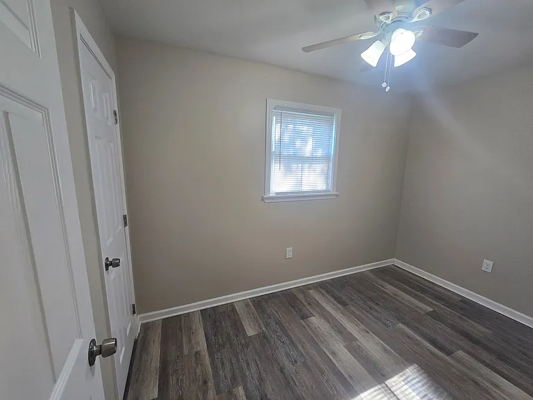 4900 Lurline St — Photo 7