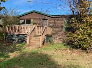 11 Sunrise Dr, Lawrenceburg, TN 38464