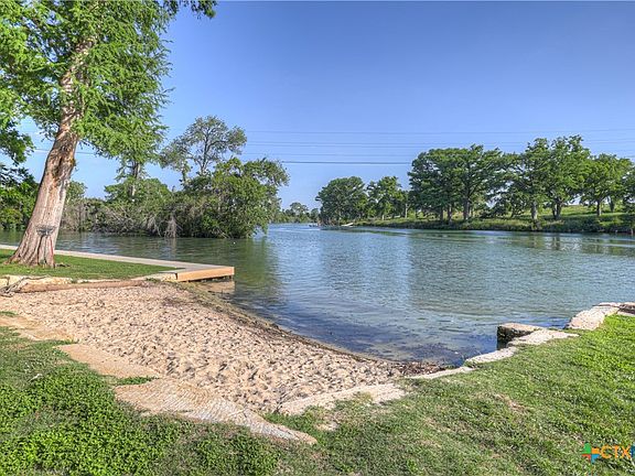 2nd image of 1116 River Rock