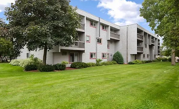 Cedar Crest Apartments