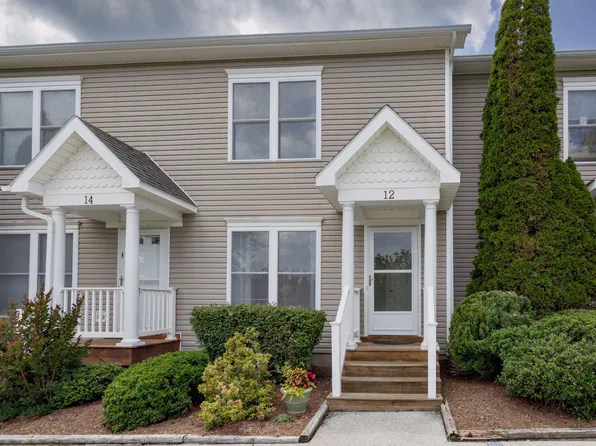 12 Ashley Ct, Lexington, VA 24450