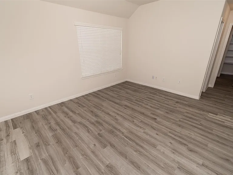 21722 Martin Grove Ct — Photo 5