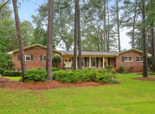 2576 Burnt Leaf Ln, Decatur, GA 30033