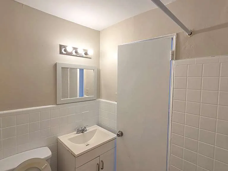 5846 N Marvine St #A16 — Photo 3