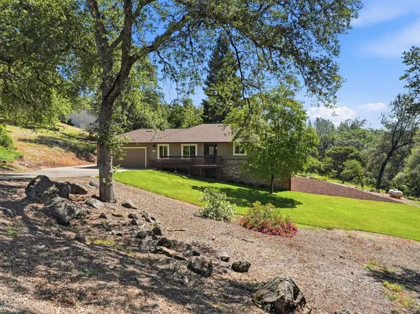 16930 Mountain View Dr, Applegate, CA 95703