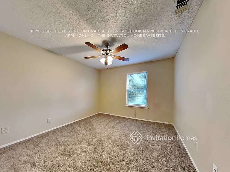 2614 Remmington Dr — Photo 17