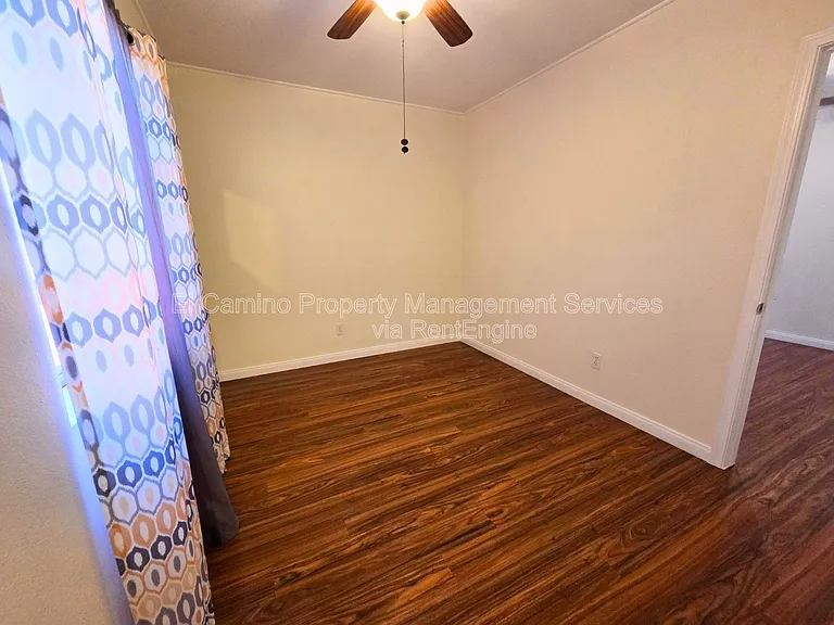 8446 California Ave #B — Photo 9