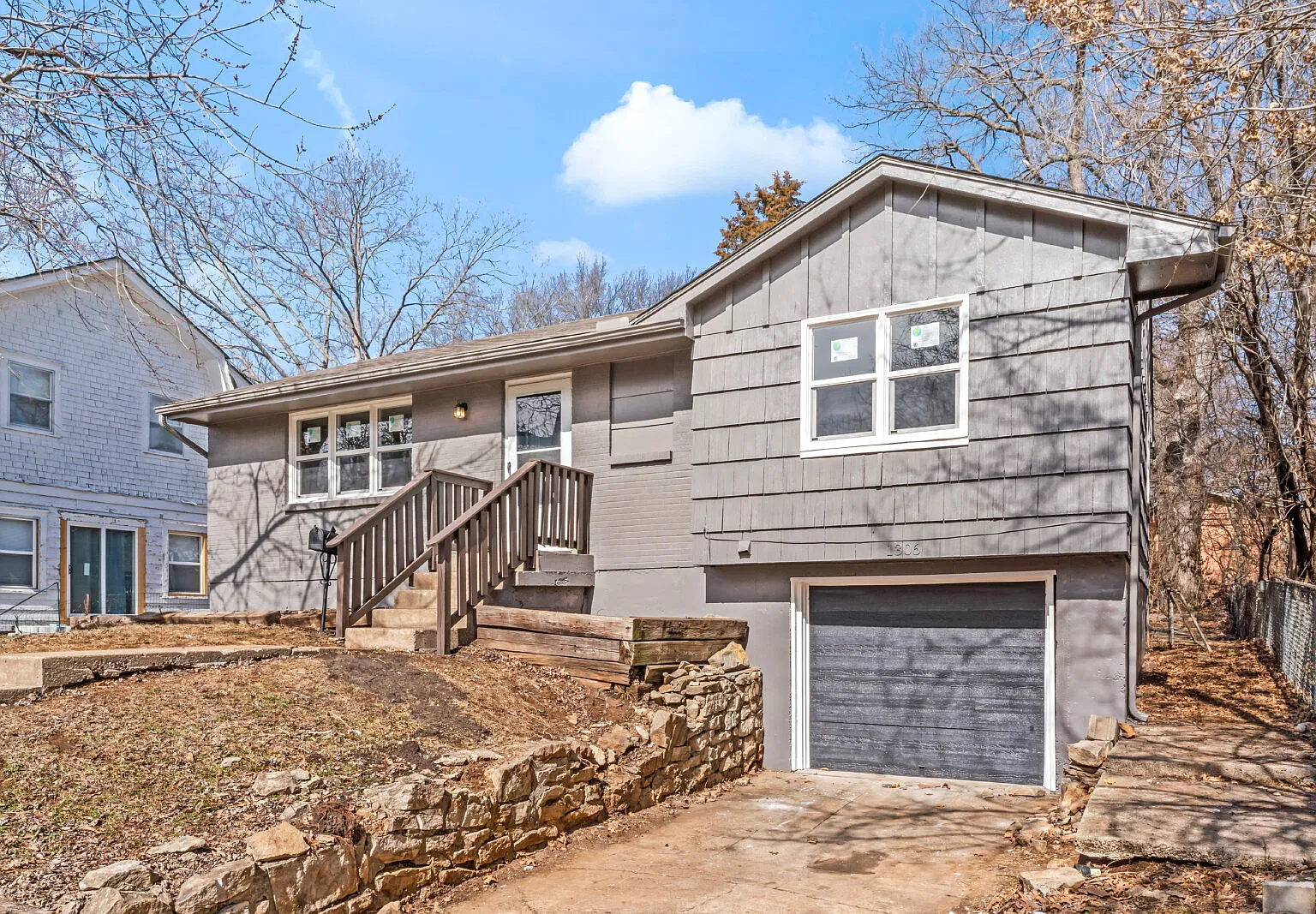 3 bed, 1.5 bath, 1040 sqft, $1,500 — Photo 4