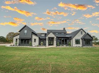 107 San Miguel Dr, Decatur, TX 76234