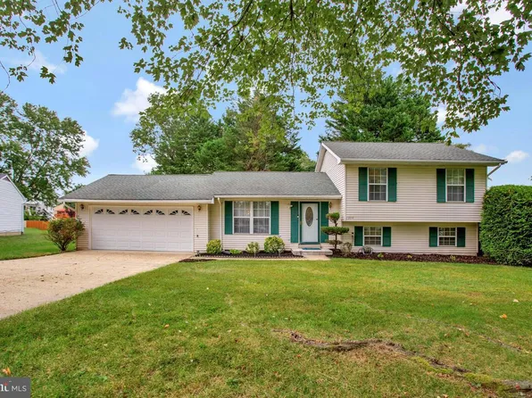 1304 Bloxham Ct, Upper Marlboro, MD 20774