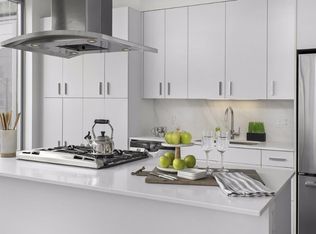 1207 Lasalle St, Chicago, IL 60610