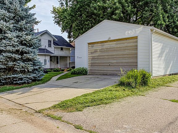 5th image of 601 Willis Ave