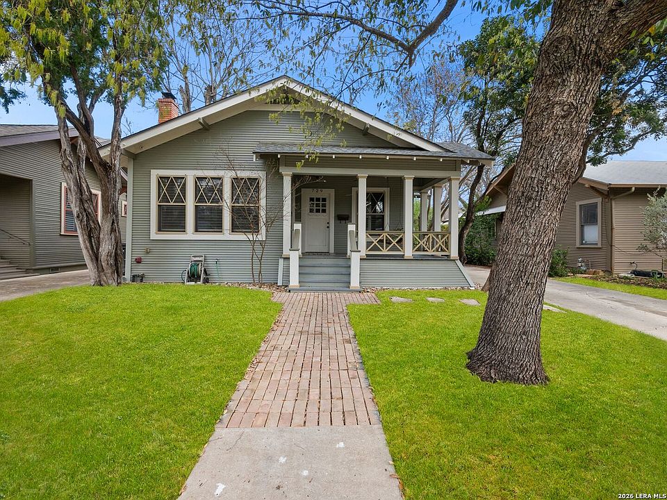 1st image of 729 E Woodlawn Avenue