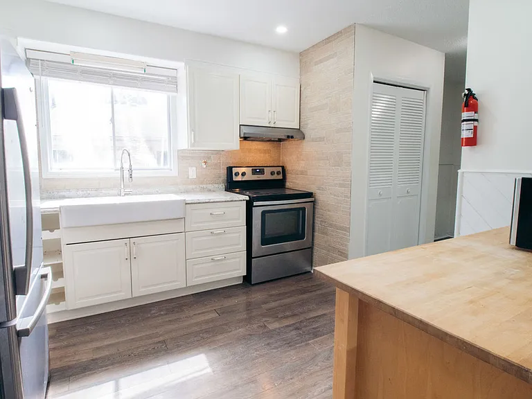 6568 Harmony Ave — Photo 3