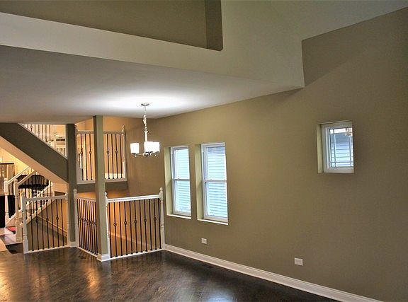 2nd image of 3631 Kenilworth Ave