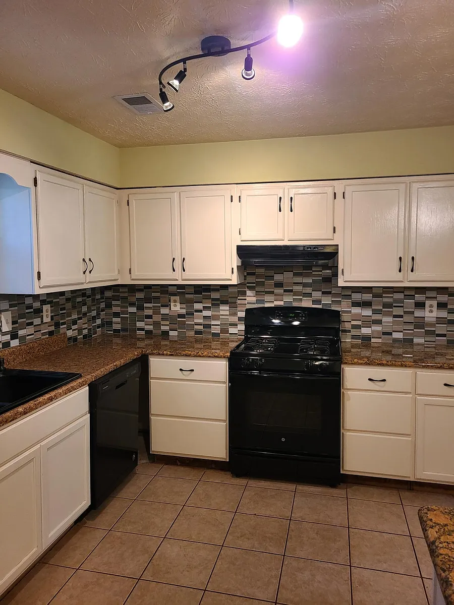 Building Photo - 2867 Nuptial Ln