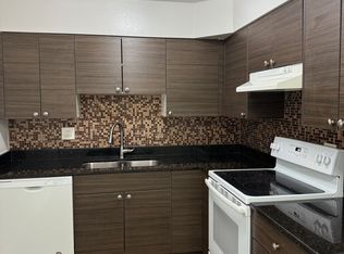 1420 Carol St #1B, Park Ridge, IL 60068