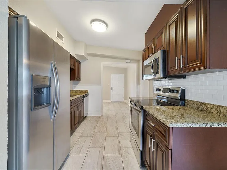1117 Neuse Ave — Photo 3
