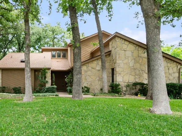2801 Oak Trail Ct, Dalworthington Gardens, TX 76016