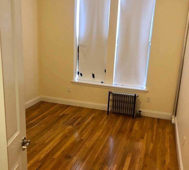 2nd image of 433 Rogers Ave #1F1