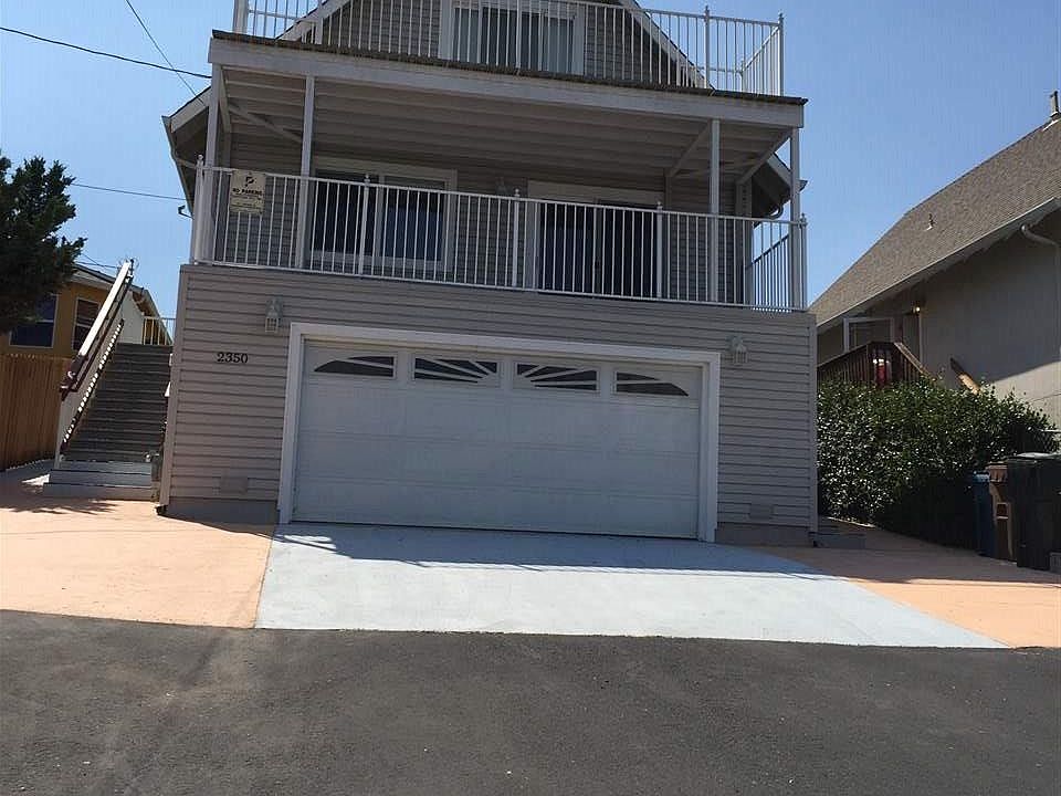 1st image of 2350 San Carlos St