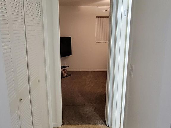 3rd image of 1225 NW 188th St