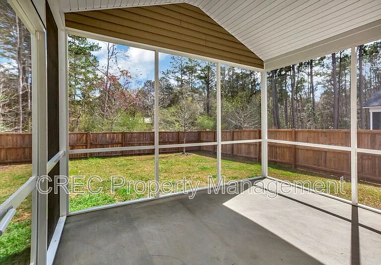 146 Red Bluff St — Photo 22