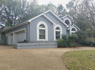 113 McIntosh Bluff Rd, Fairhope, AL 36532