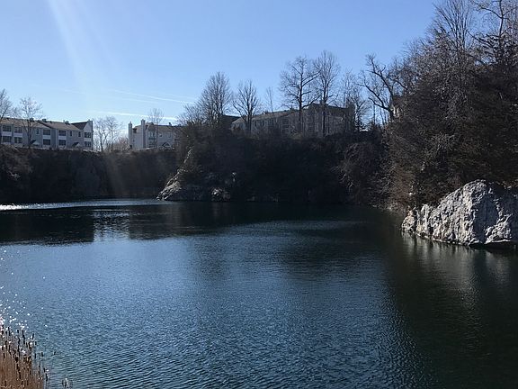 The Quarry at Heritage Lakes