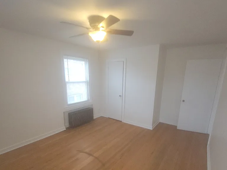 1645 Elmwood Ave #2R — Photo 2