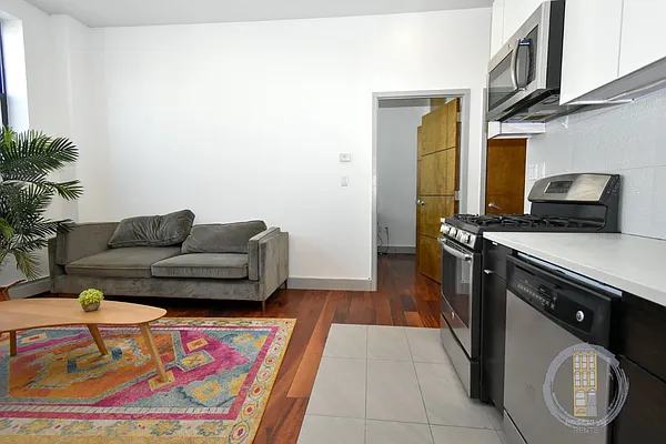 Rented by Brooklyn Rentals NYC | media 10