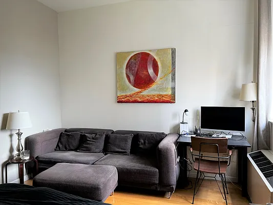 Rented by Oxford Property Group | media 32